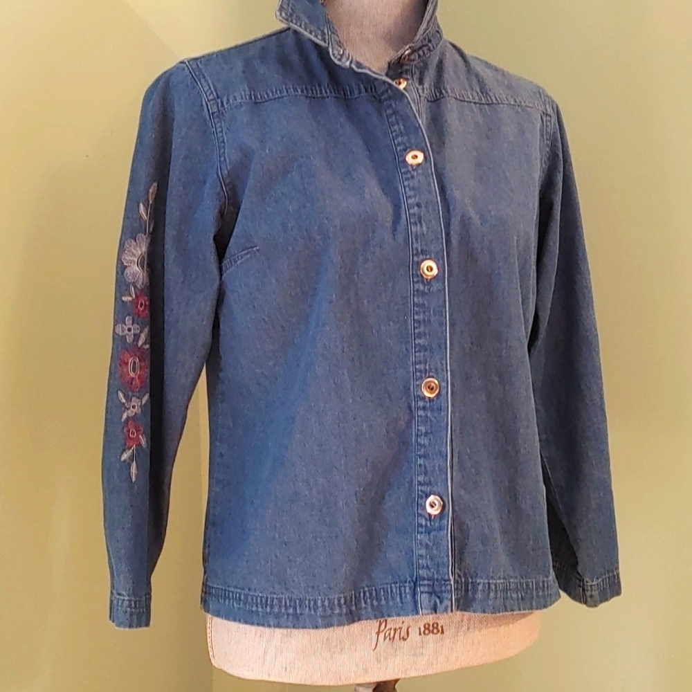Embroidered Denim Jacket or Top Size 6 Petites